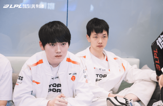 LPL冒泡赛：IG能否逆袭？TES能否保住优势？