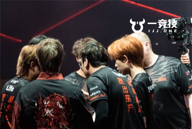 无畏契约：autumn将离开FPX，战队可能分崩离析