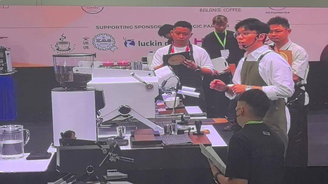 赛事回顾|新加坡全国咖啡锦标赛(SNCC)比赛指定用机:T&Z品牌飞跃咖啡机闪耀国际舞台,广受好评!