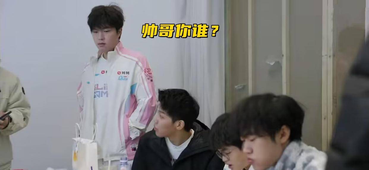 LOL冠军中单转去打DOTA！最新消息爆料LCK更换主场，常规赛在越南举行